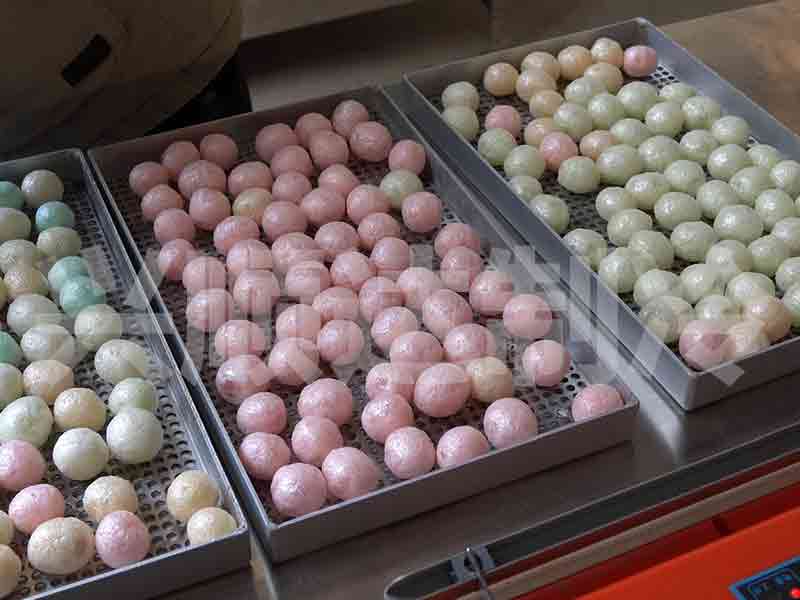 Freeze dried candy samples
